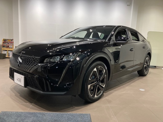 NEW PEUGEOT 408　ALLURE展示中！！